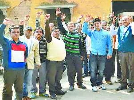 did not give copies beaten five teachers
